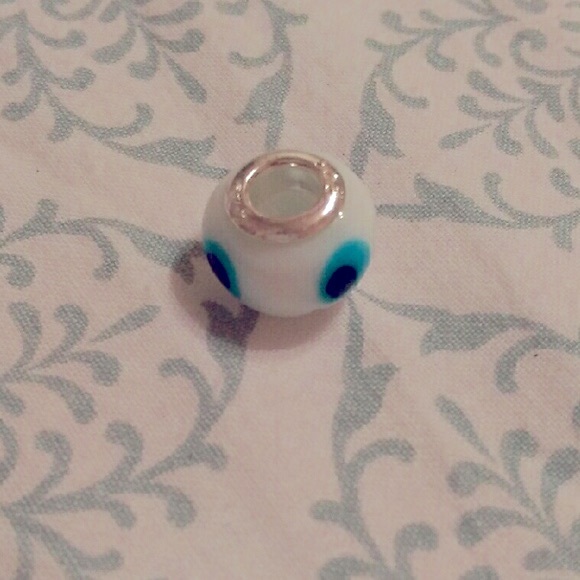 Murano glass lamp work bracelet charm - Picture 3 of 4